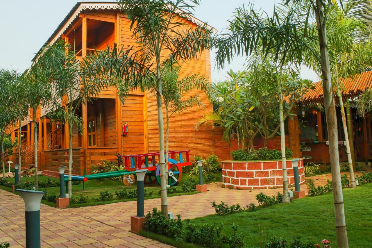 Grand Vatika Resort Arambol Luaran gambar