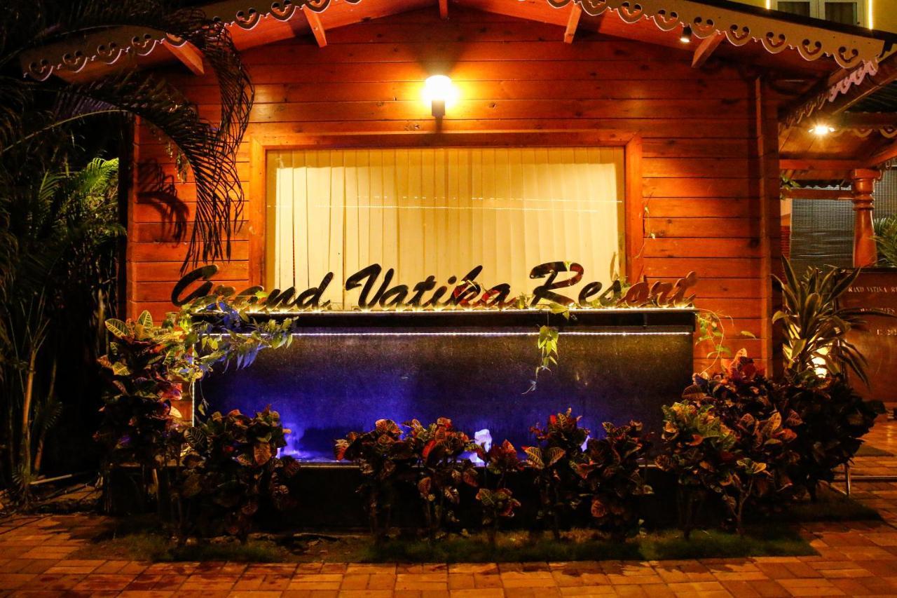 Grand Vatika Resort Arambol Luaran gambar