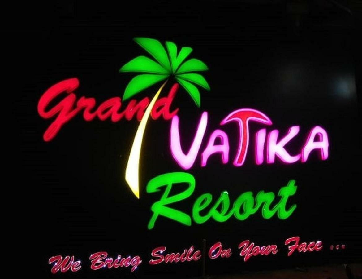 Grand Vatika Resort Arambol Luaran gambar